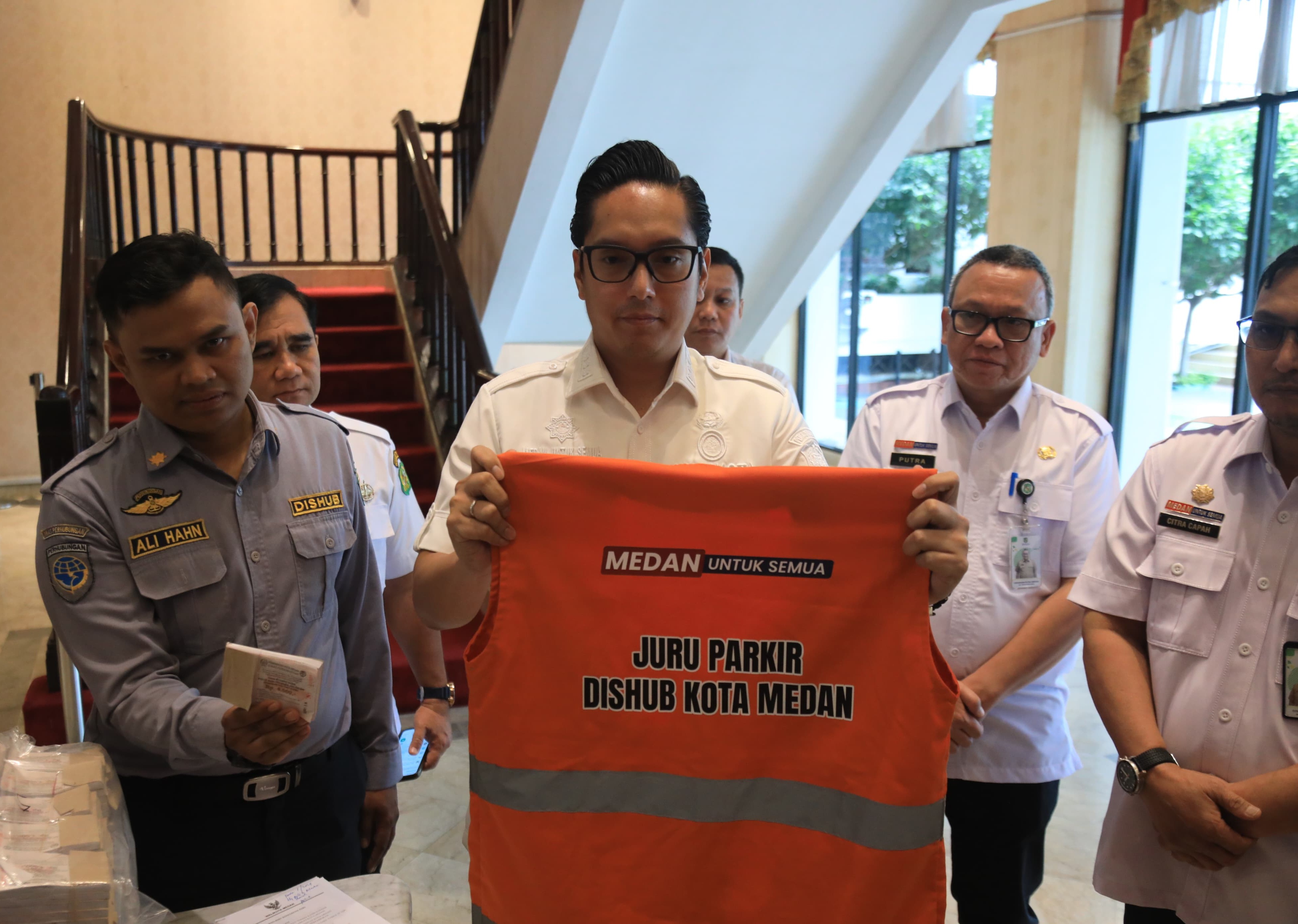 Pemko Medan Turunkan Tarif Parkir, Ringankan Beban Masyarakat dan Ciptakan Sistem Perparkiran yang Lebih Baik