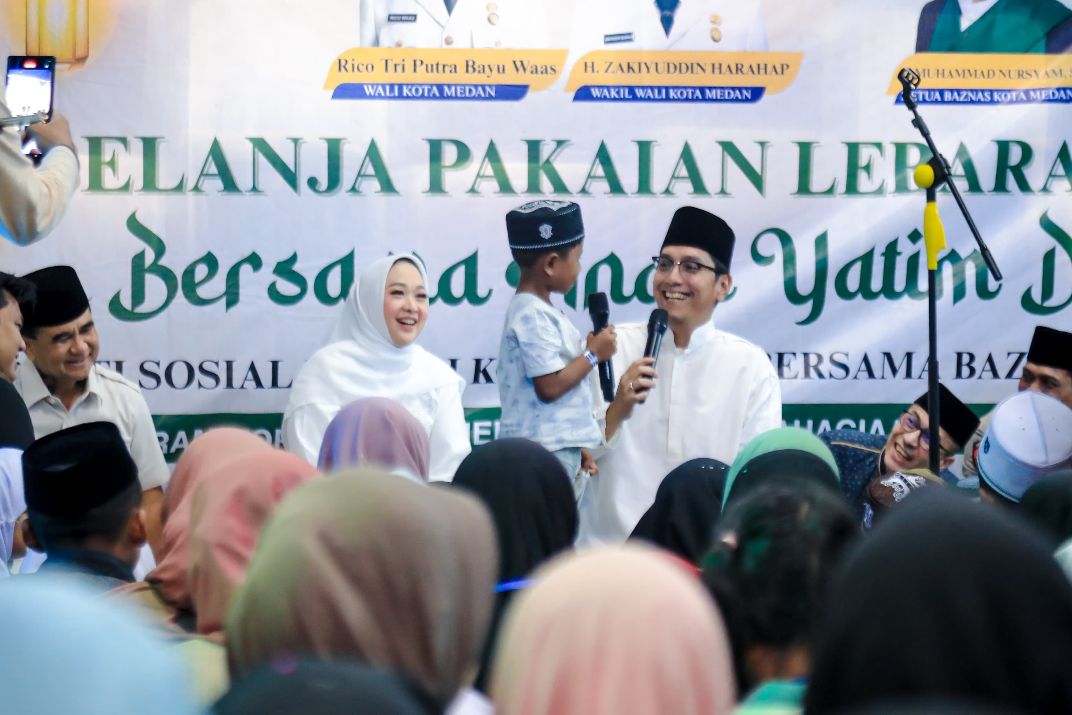 Wujudkan Mimpi Baju Lebaran, Pemko Medan dan BAZNAS Ajak 400 Anak Yatim Belanja Bareng, Rico Waas: Semua Anak Harus Bahagia di Hari Raya