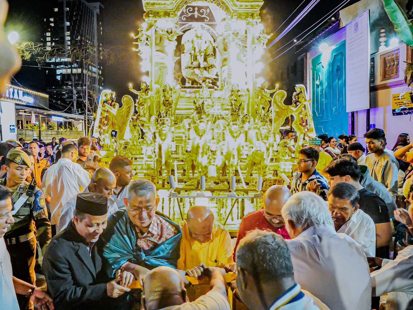 Thaipusam 2026 Berlangsung Khidmat, Rico Waas Tegaskan Komitmen Jaga Harmoni Keberagaman